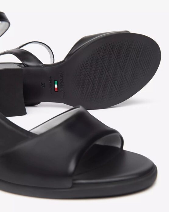 E513430D Nero Giardini - immagine 3